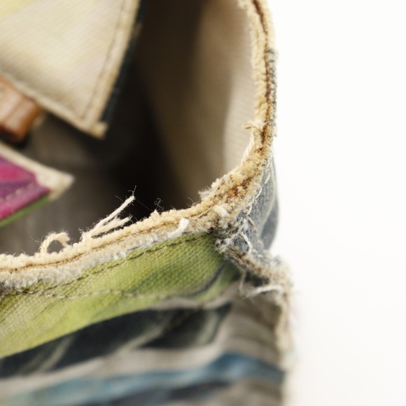 CHANEL White Coco Mark Tote Bag - Picture 8 of 11